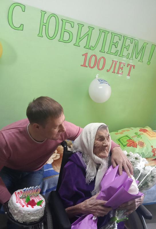 Жительница «Спутника» отметила 100-летний юбилей