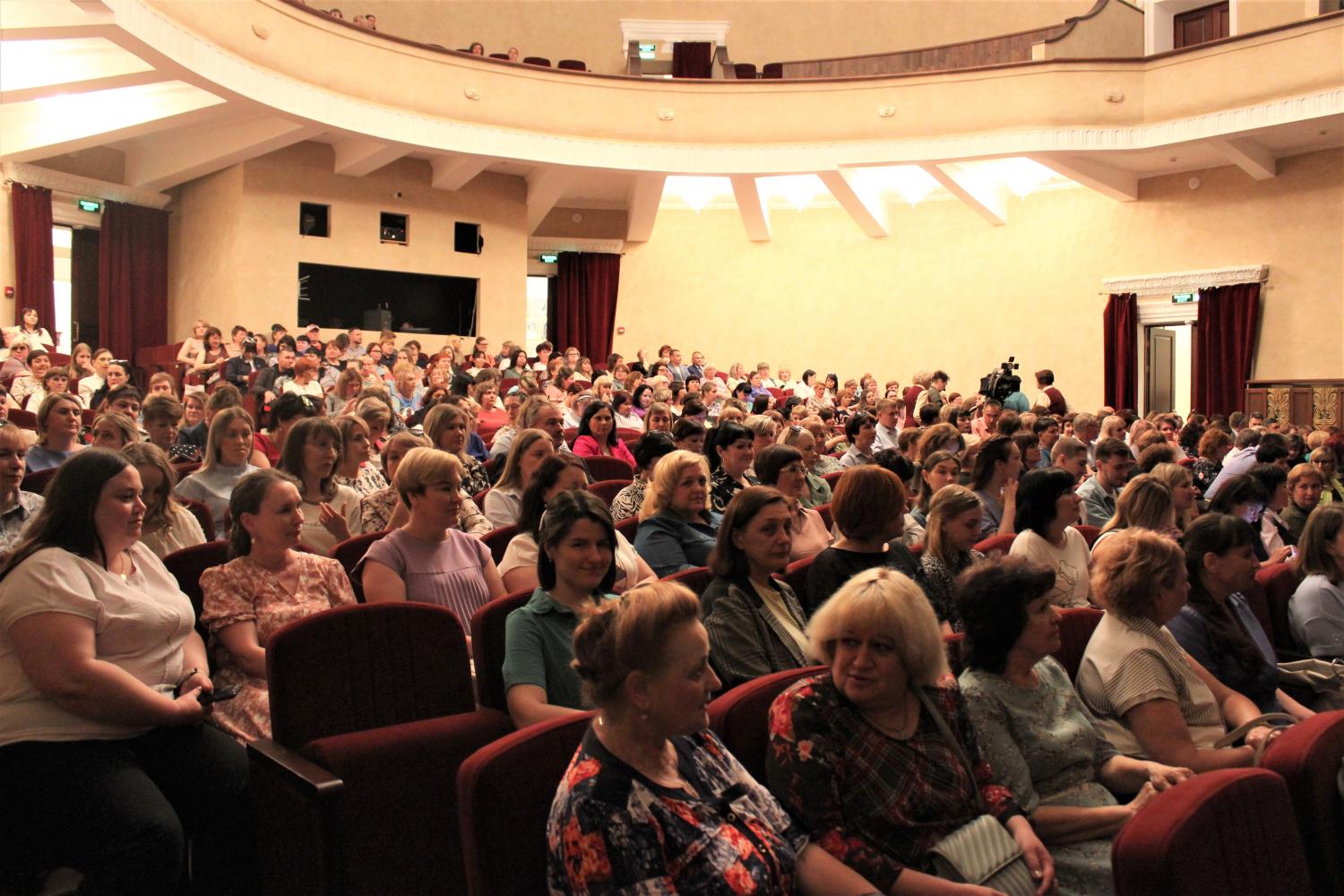 ТОРЖЕСТВЕННОЕ МЕРОПРИЯТИЕ, ПОСВЯЩЕННОЕ ДНЮ СОЦИАЛЬНОГО РАБОТНИКА |  06.06.2024 | Курган - БезФормата